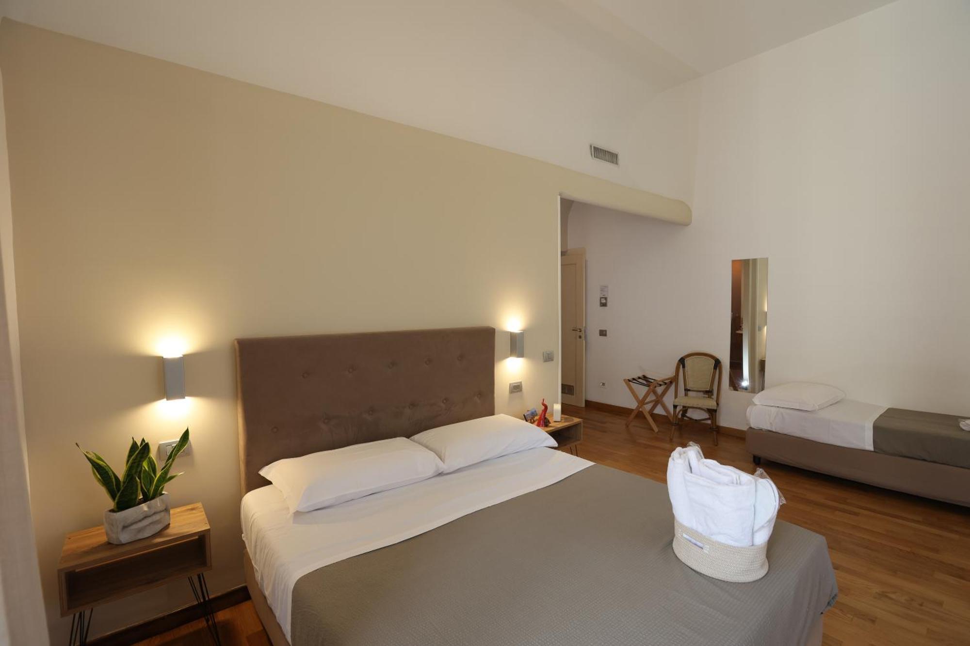 Lungomare Suite & Spa Naples Exterior photo