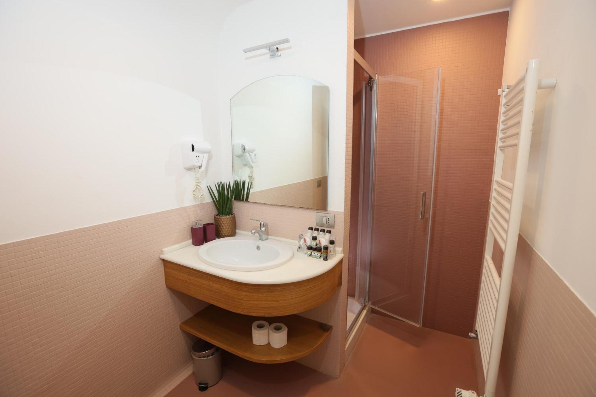 Lungomare Suite & Spa Naples Exterior photo