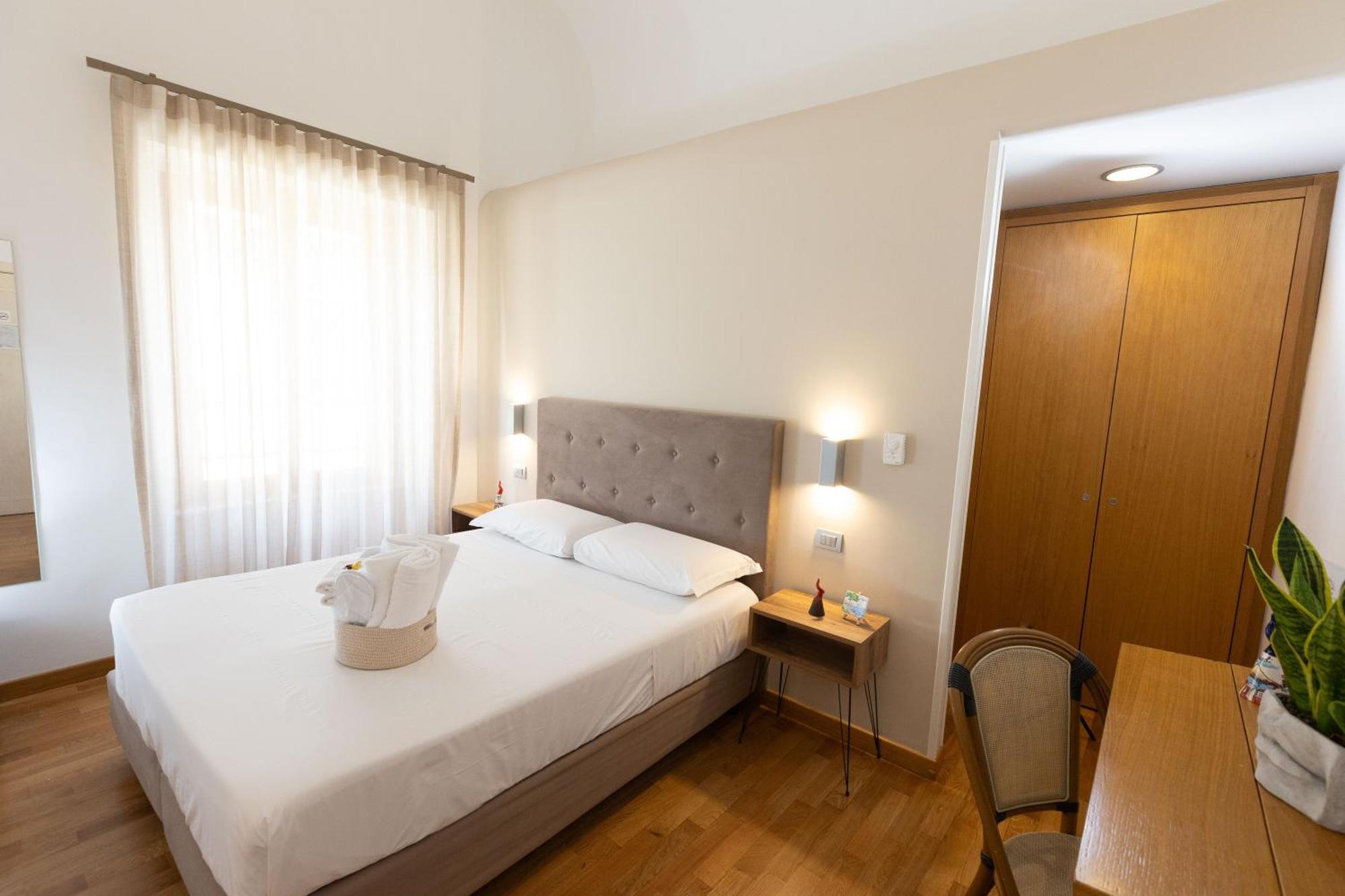 Lungomare Suite & Spa Naples Exterior photo