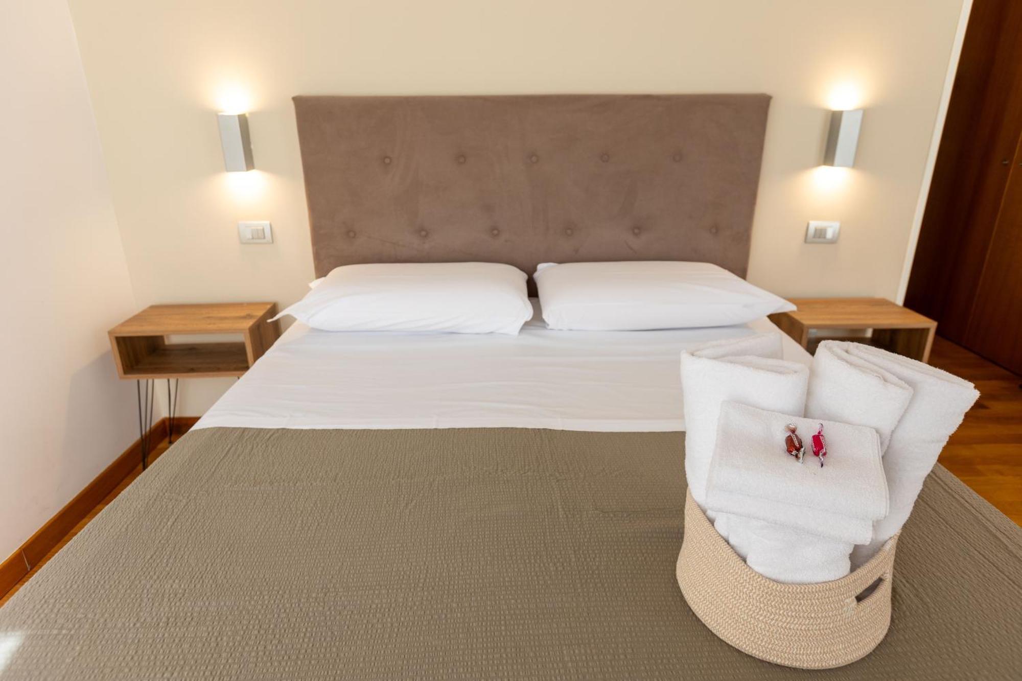 Lungomare Suite & Spa Naples Exterior photo