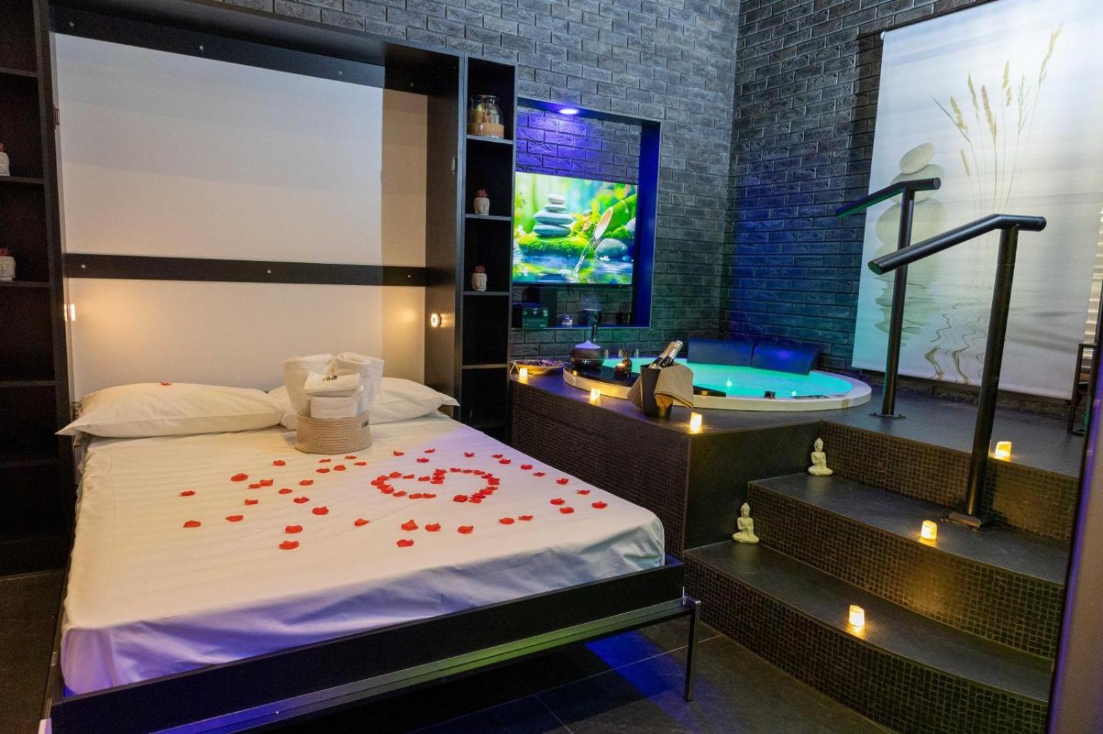 Lungomare Suite & Spa Naples Exterior photo